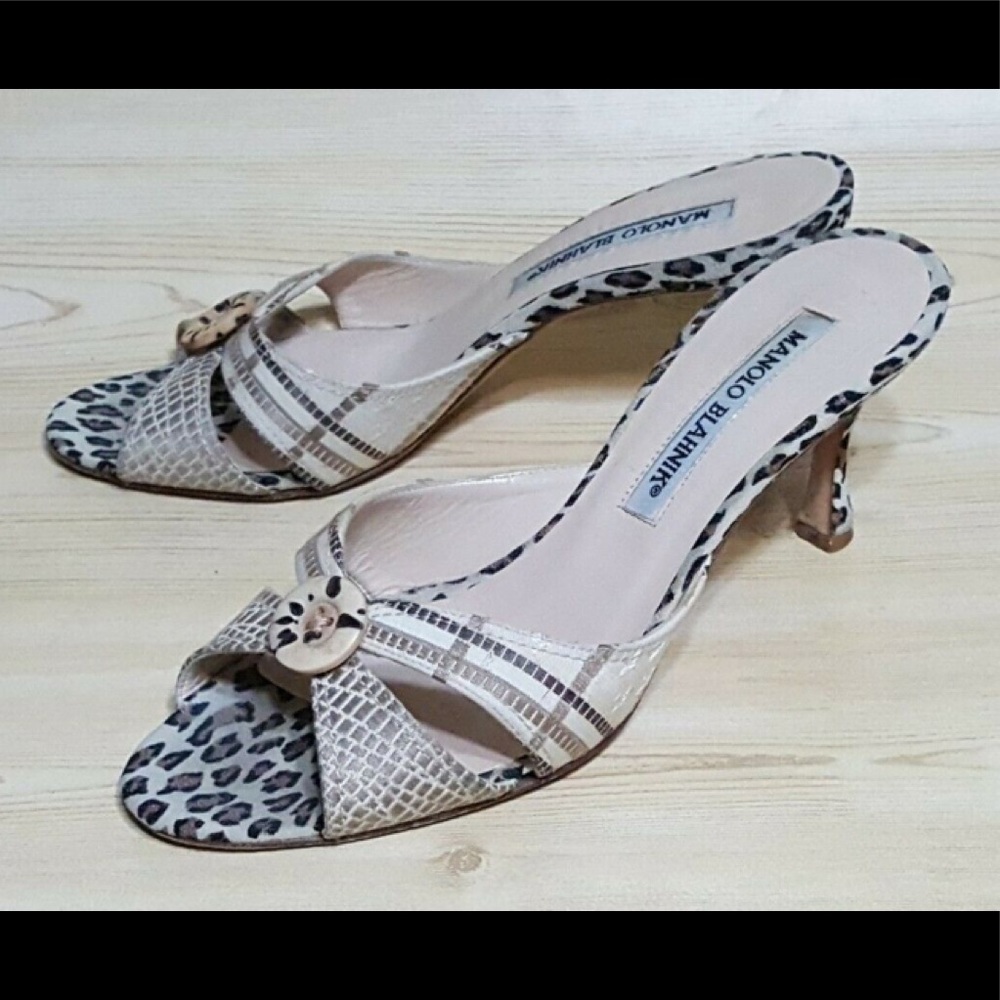 Manolo Blahnik Animal Print Pump Womens Shoes 5
